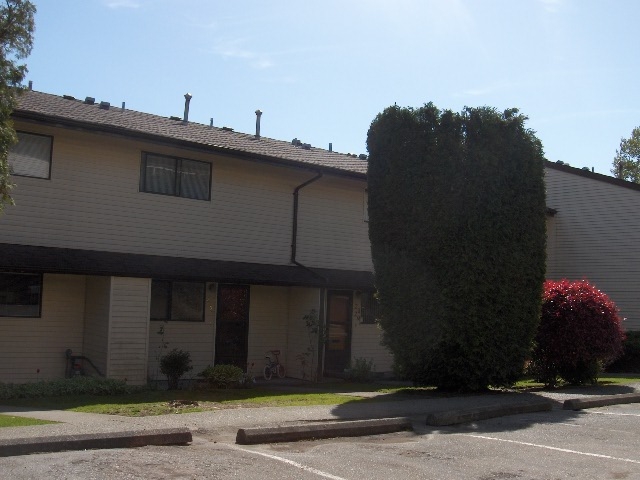 2007 - 2053 Holdom Avenue, Brentwood - Image
