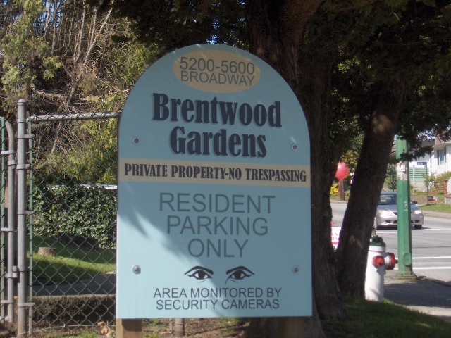 5560 - 5658 Broadway Boulevard, Brentwood - Image