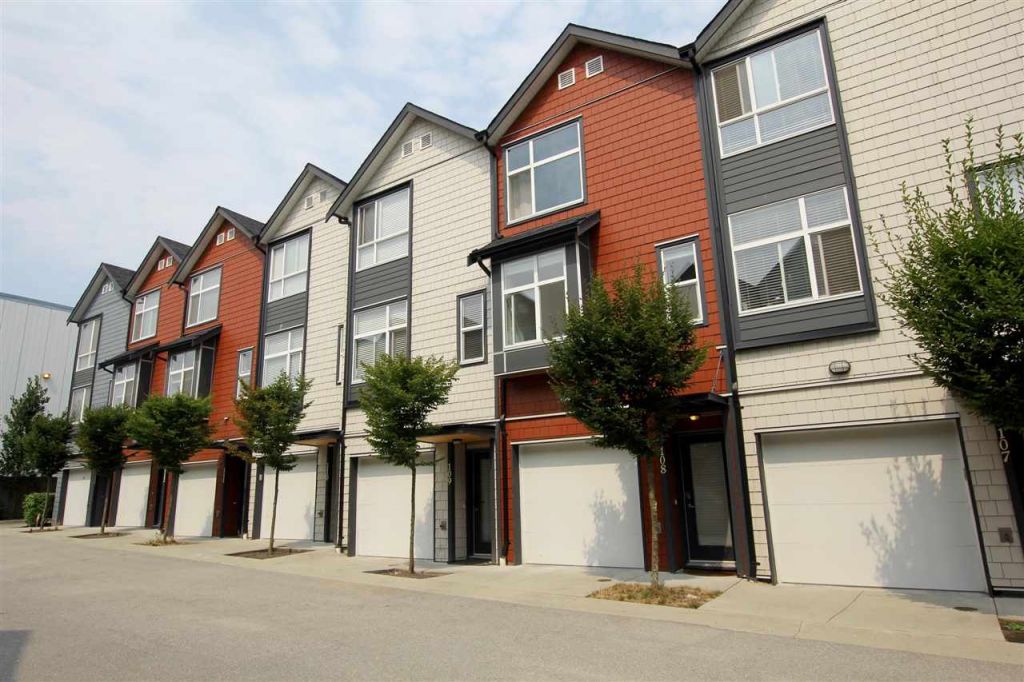 7533 Gilley Avenue, Metrotown - Image