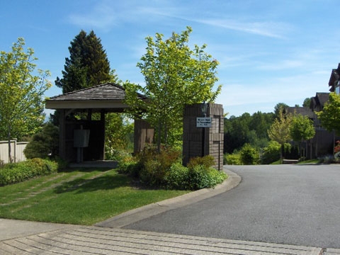 5237 Oakmount Crescent, Oaklands - Image
