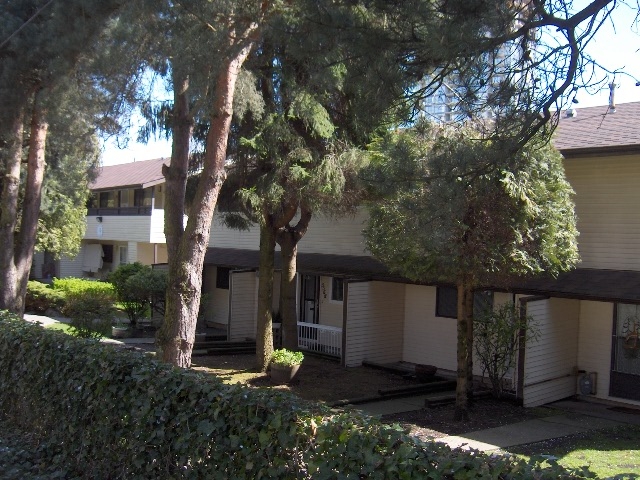 5502 - 5548 Broadway Boulevard, Brentwood - Image