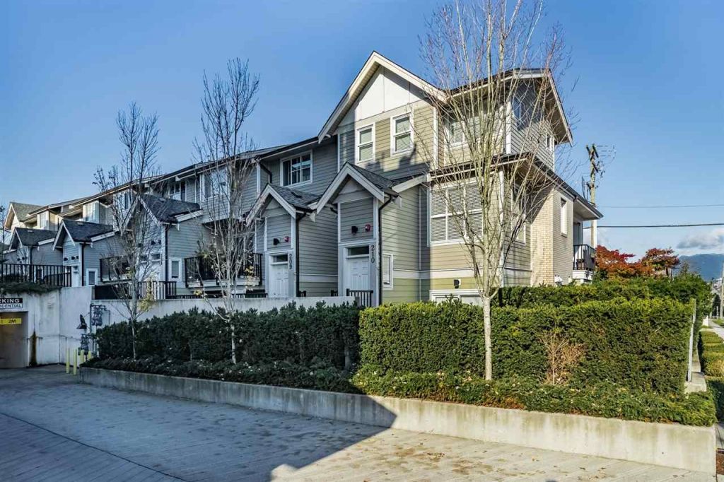 3788 Norfolk Street, Central Burnaby - Image