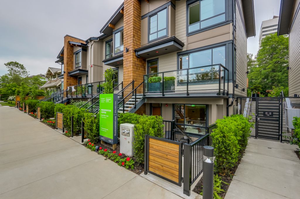 3728 Thurston Street, Metrotown - Image