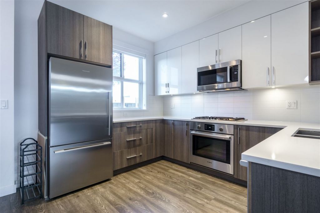 7039 MacPherson Avenue, Metrotown - Image